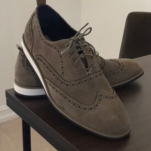 NWOT Men’s Oxfords